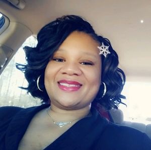 Meet your Posher, Natasha